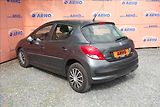 Peugeot 207 1,4 i 54KW, ČR, SERVIS. KN. - náhled 4
