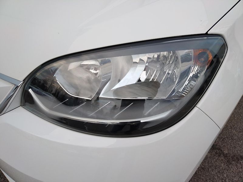 Škoda Citigo iV STYLE 61 kW 36kWh SoH: 90% - fotka 22 z 25