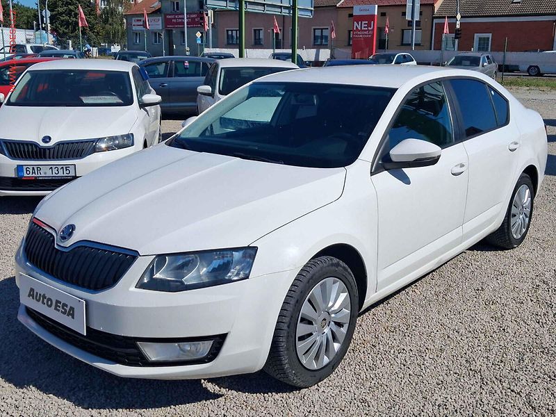 Škoda Octavia (2014) 1.6 TDi, STK8/28 - fotka 3 z 18