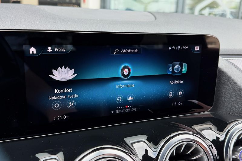 Mercedes-Benz GLA (2021) GLA 220d 4Matic AMG Line - fotka 91 z 121