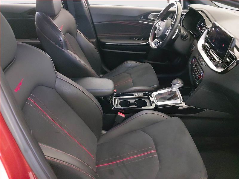 Kia Pro_Ceed (2022) GT 1.6 T-GDI - fotka 9 z 17