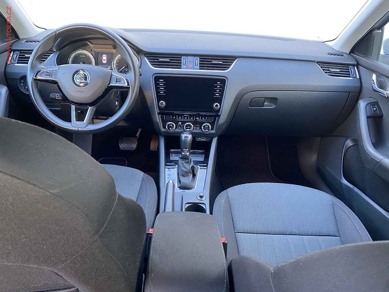Škoda Octavia (2019) 2.0 TSi, Style, DSG, TZ - fotka 8 z 17
