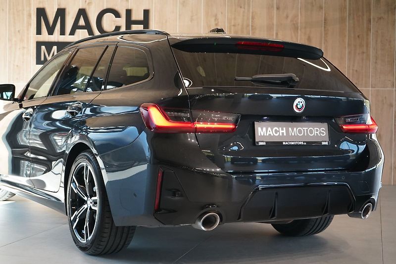 BMW Řada 3 330d xDrive Touring, Pano, HUD - fotka 13 z 42