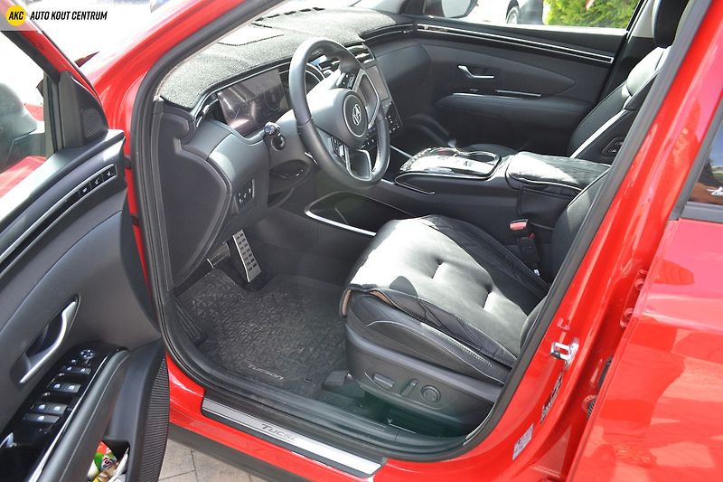 Hyundai Tucson 1.6T-GDI PREMIUM LUXURY 7DCT M - fotka 25 z 53