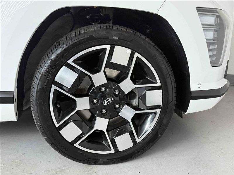 Hyundai Kona 0,0 EV STYLE PREMIUM 160KW - fotka 13 z 19