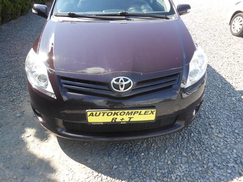 Toyota Auris 1.6VVTi,97KW,Tažné, Výhřev,CZ! - fotka 30 z 33