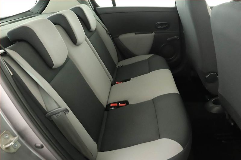 Renault Clio (2009) 1.2 16V, po STK, zamluveno - fotka 7 z 12