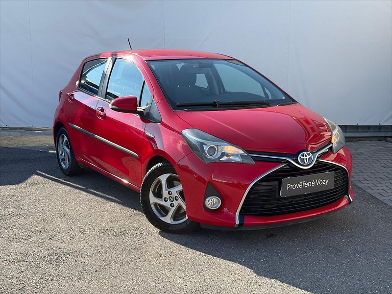 Toyota Yaris 1,5 Trend, Hybrid - fotka 3 z 20