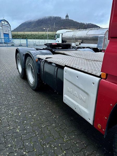 MAN TGX (2020) 33.640 6x4 hydraulika EURO 6 - fotka 10 z 21