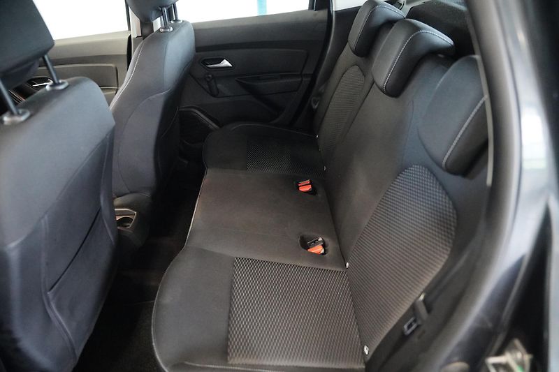 Dacia Duster - fotka 28 z 29