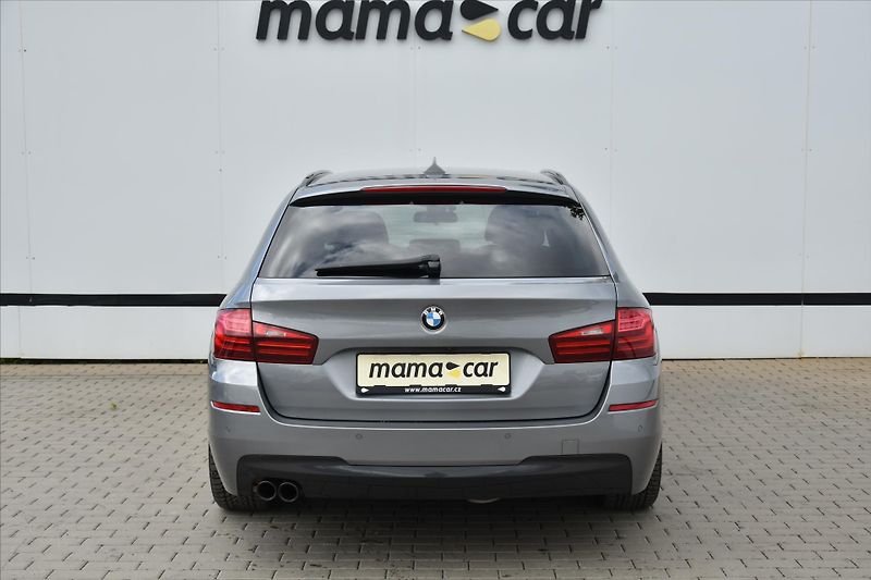 BMW Řada 5 530d xDrive M PAKET PANORAMA - fotka 6 z 28