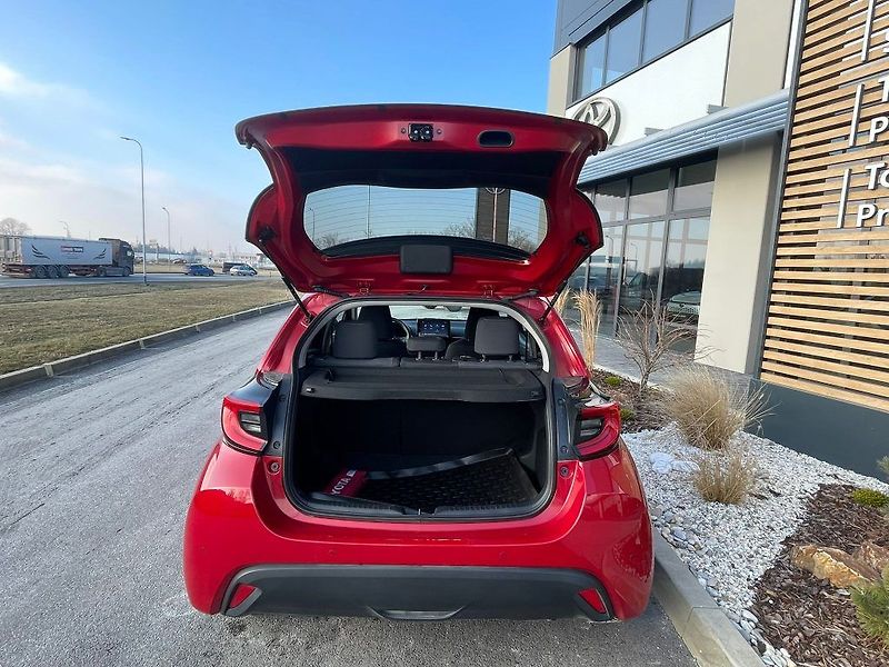 Toyota Yaris 1.5 Hybrid 116HP Style - fotka 15 z 27
