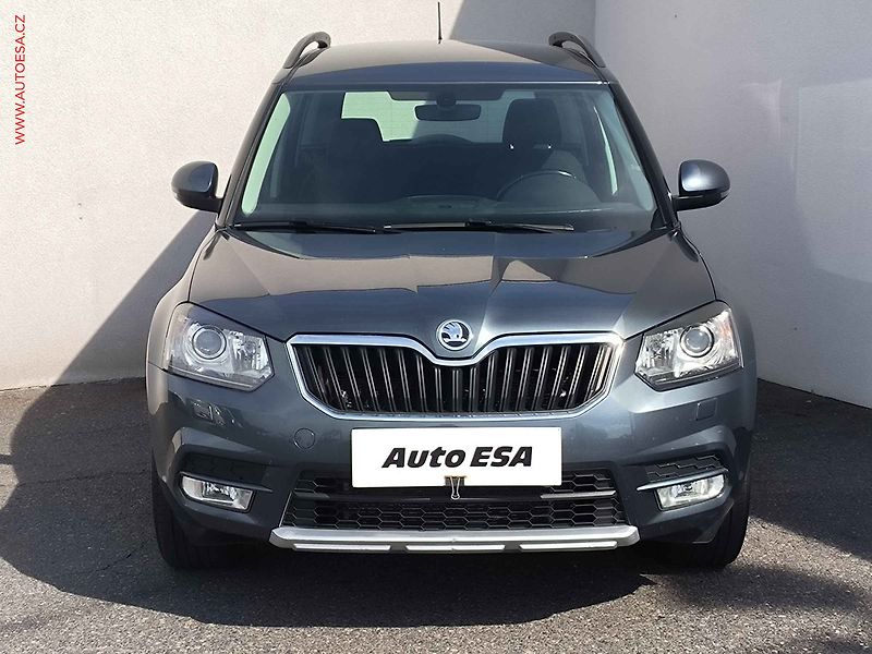 Škoda Yeti (2016) 1.2 TSi, DSG, xenon - fotka 2 z 21