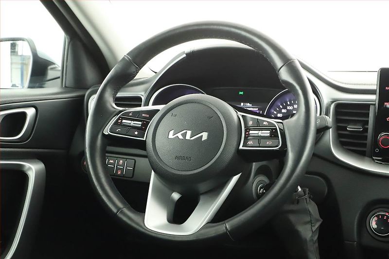 Kia Ceed (2023) Spin 1.0 T-GDI, SPIN, DPH - fotka 7 z 13