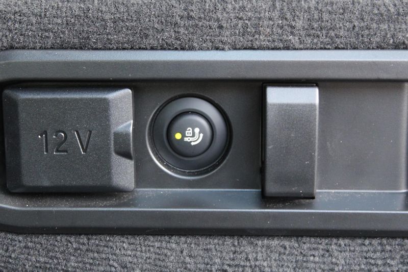 BMW Řada 5 BMW 540d xDrive Touring TOP - fotka 26 z 29