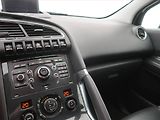 Peugeot 3008 (2013) Hybrid4, 4X4, Automat - náhled 12