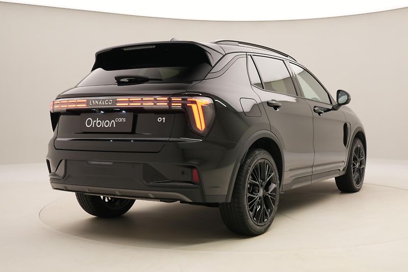 Lynk & Co 01 MORE PHEV AUT CZ 1.maj - fotka 11 z 93