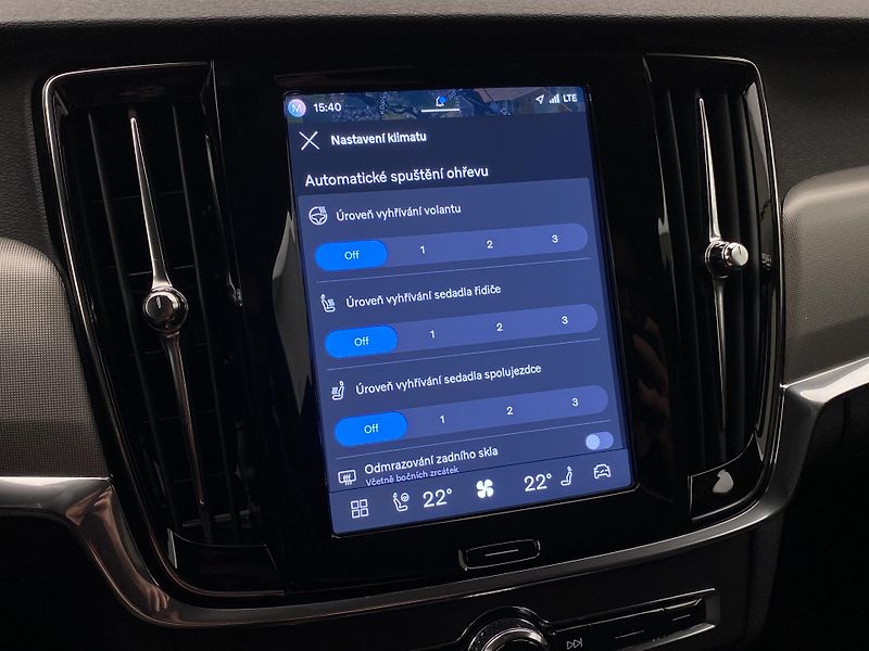 Volvo V90 T6 AWD RECHARGE DARK PLUS - fotka 43 z 60