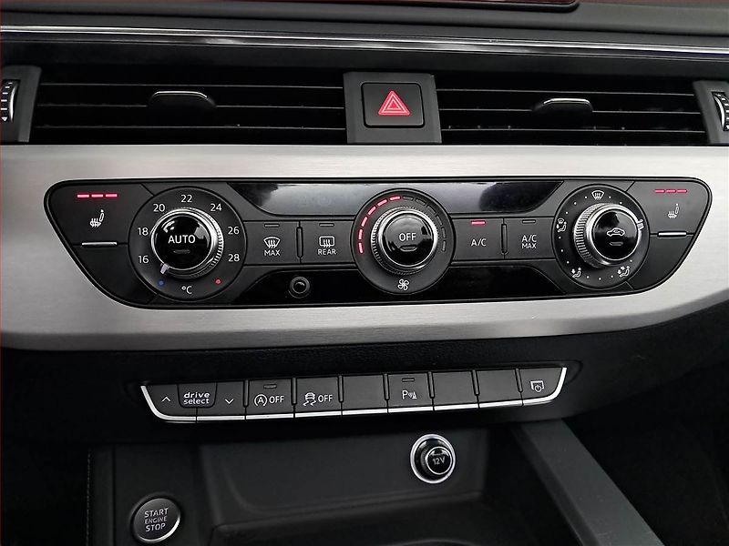 Audi A5 (2017) S-Line 2.0 TFSI - fotka 16 z 26
