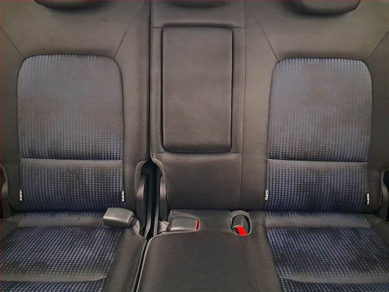 Hyundai ix20 (2018) 1.4 CVVT, ČR,1.maj - fotka 10 z 15