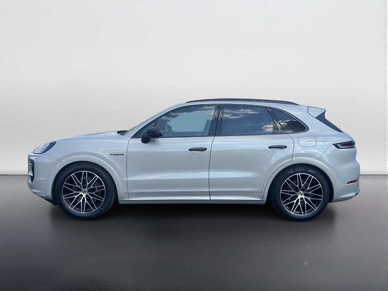 Porsche Cayenne (2025) E-hybrid - fotka 2 z 29