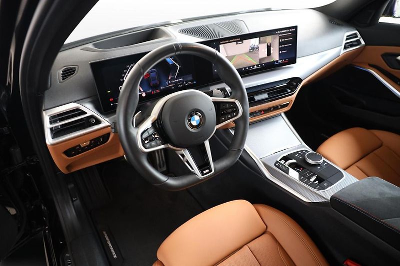 BMW Řada 3 320d xDrive Touring - fotka 2 z 27