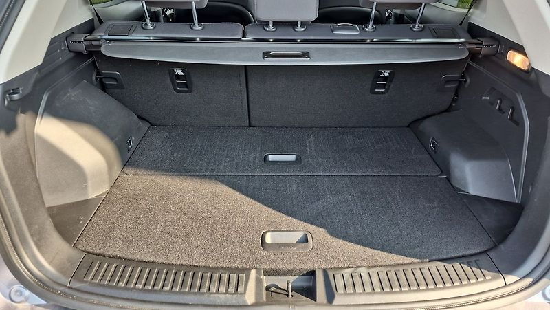 SsangYong Korando Style 1,5 GDI 4x4 120KW - fotka 23 z 25