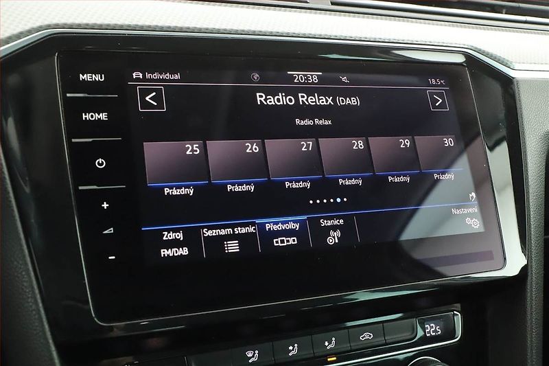 Volkswagen Passat (2019) Alltrack 2.0 TDI, 4X4 - fotka 14 z 25