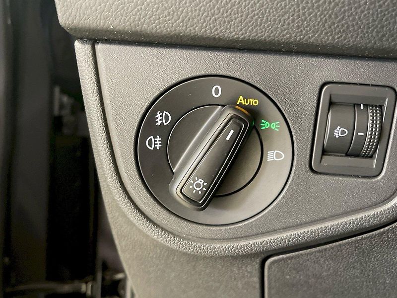 Volkswagen Taigo (2025) R-Line 1.0TSI 85kW - fotka 17 z 30