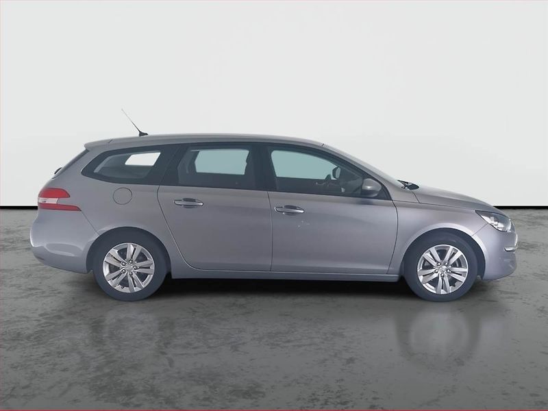 Peugeot 308 (2017) 1.2 PureTech, ČR,1.maj - fotka 6 z 20