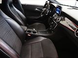 Mercedes-Benz CLA (2015) 220 CDI, Automat, Kůže, Navi - náhled 9