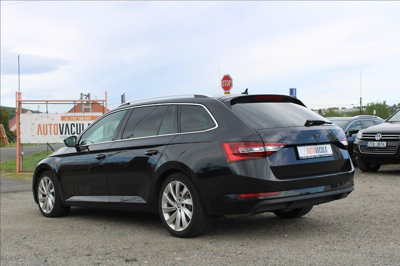 Škoda Superb 2,0 TDi  L&K, 140KW, DSG, ČR - fotka 7 z 46