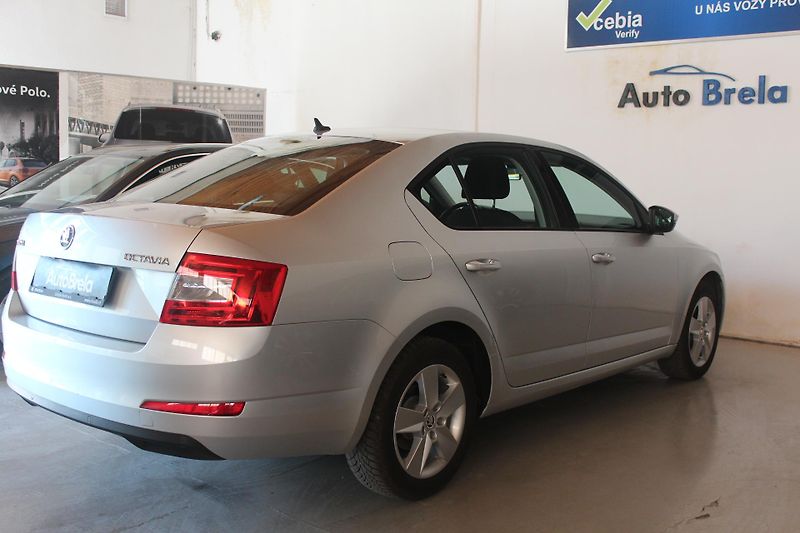 Škoda Octavia (2016) 1.6 TDI 81kw klima ČR - fotka 4 z 22
