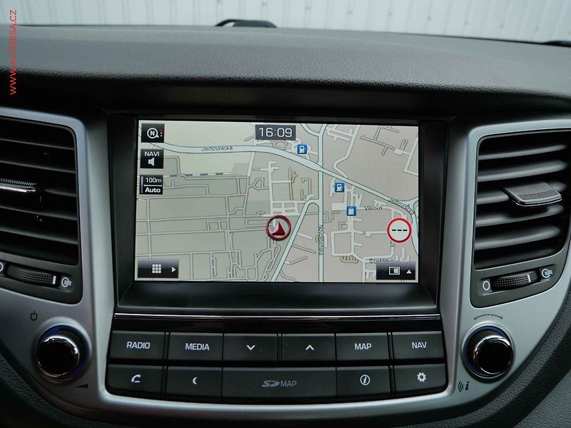 Hyundai Tucson (2017) 2.0 CRDi 4x4, 1.maj,ČR, Style - fotka 20 z 26