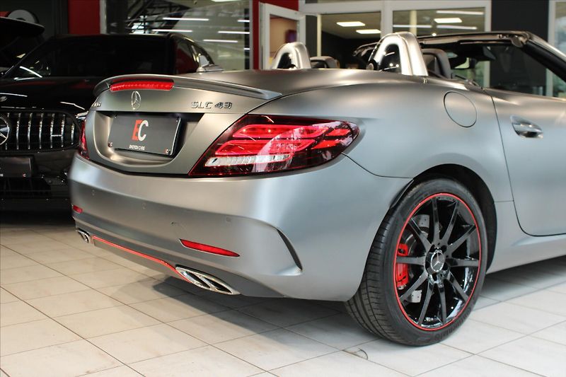 Mercedes-Benz SLC 43 AMG Roadster 287kW/Performa - fotka 31 z 35