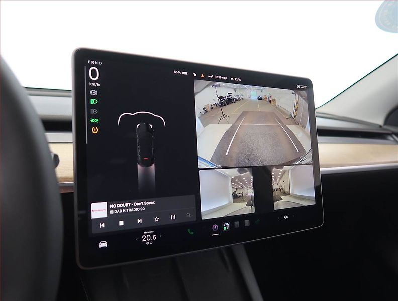 Tesla Model Y (2022) Long Range AWD 79kWh, SoH 92% - fotka 31 z 33