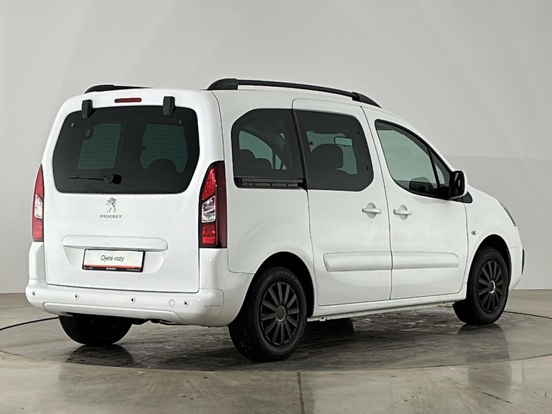 Peugeot Partner MPV - fotka 2 z 27