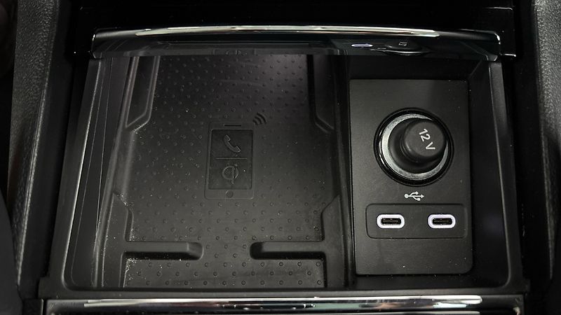 Škoda Kodiaq 2.0 TDI DSG 4x4 L&K - fotka 27 z 35