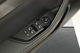 Škoda Superb (2019) 2.0 TDI, Automat, Serv.kniha - náhled 21