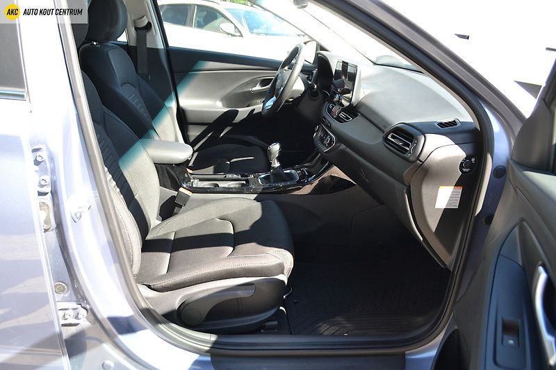 Hyundai i30 WG FL 1,5 T-GDI MT Style - fotka 12 z 47