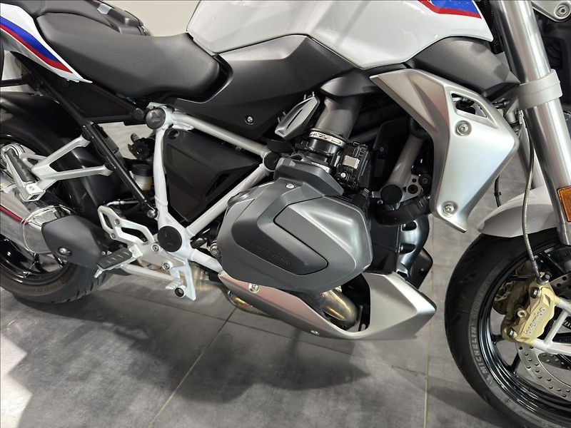 BMW R 1250 R ČR ORIGO KUFRY 1,3 - fotka 12 z 20