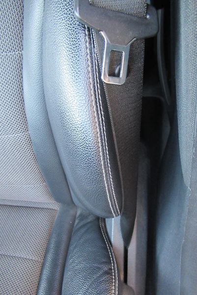 Mercedes-Benz Třídy C 220 CDi AUTOMAT TAŽNÉ  - fotka 13 z 24