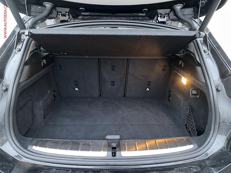 BMW X2 (2020) 1.5T sDrive18i, LED, navi - fotka 7 z 19