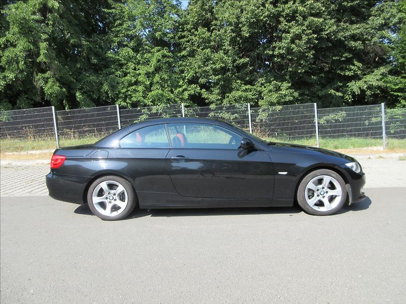 BMW Řada 3 325i 160Kw, Navi, 97 tis. Km. - fotka 20 z 42