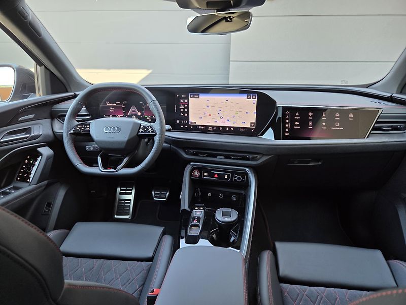 Audi Q5 TDi Q S-Line Vzduch Pano MAX!! - fotka 8 z 57
