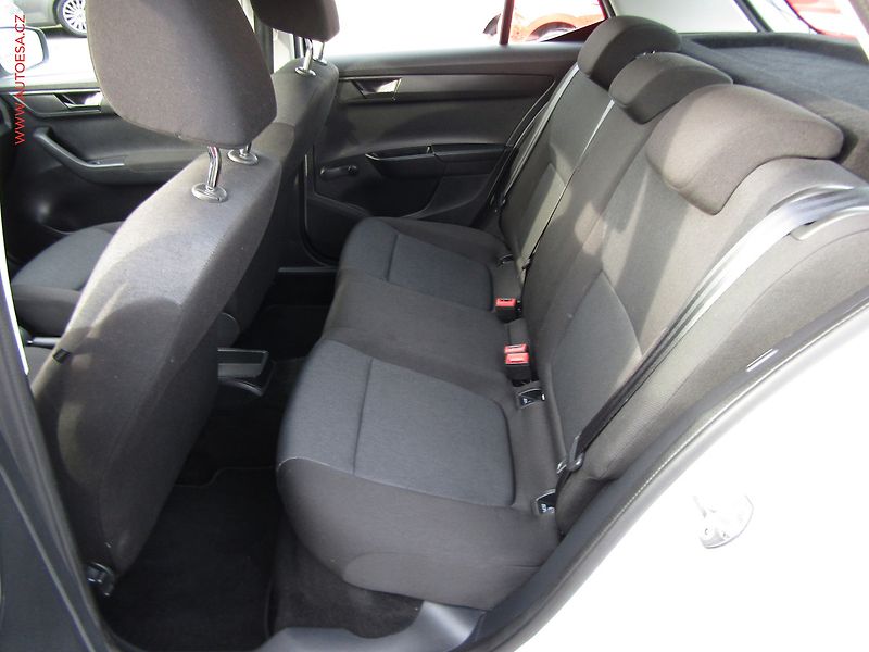 Škoda Fabia (2019) 1.0MPi, ČR, Active - fotka 10 z 16