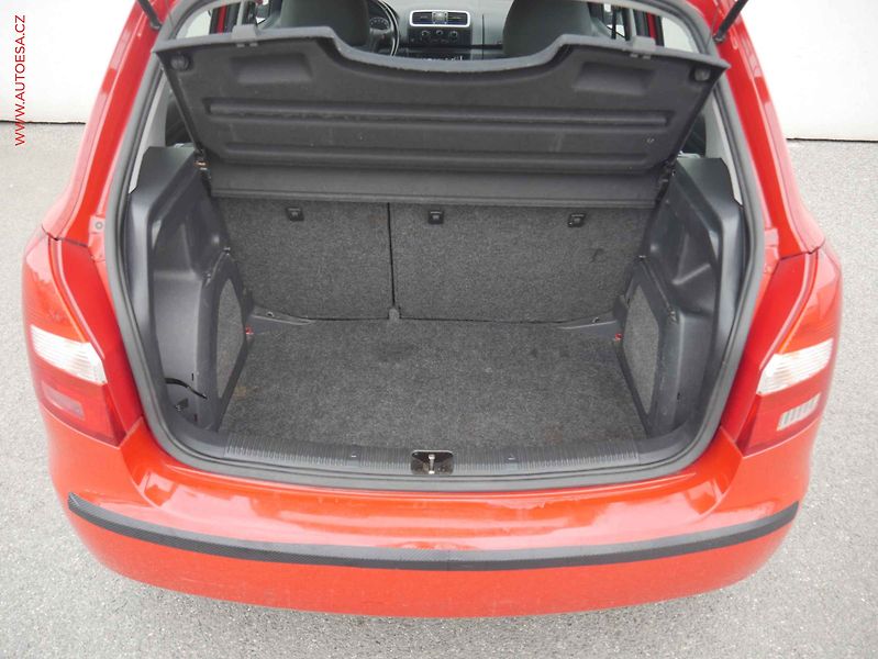 Škoda Fabia (2008) 1.2i, ČR, STK4/28 - fotka 7 z 13