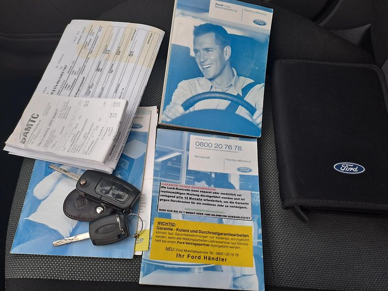 Ford Focus (2011) 1.6 TDCi, DOLOŽENÉ KM, PĚKNÝ  - fotka 29 z 30