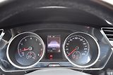 Volkswagen Touran (2018) 1.4TSI 110kw HIGHLINE TAŽ LED - náhled 37