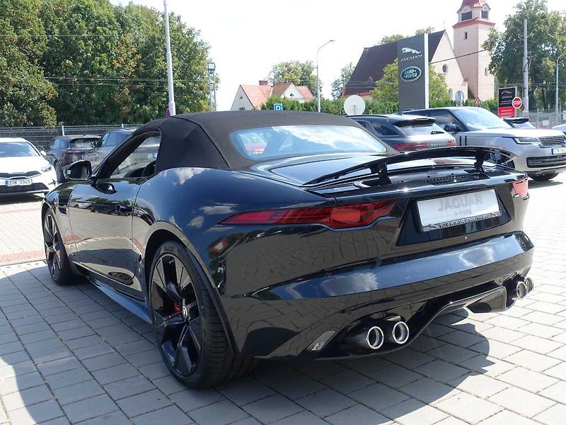 Jaguar F-Type 5,0 V8 75 P450 kabriolet 4x4 - fotka 8 z 38